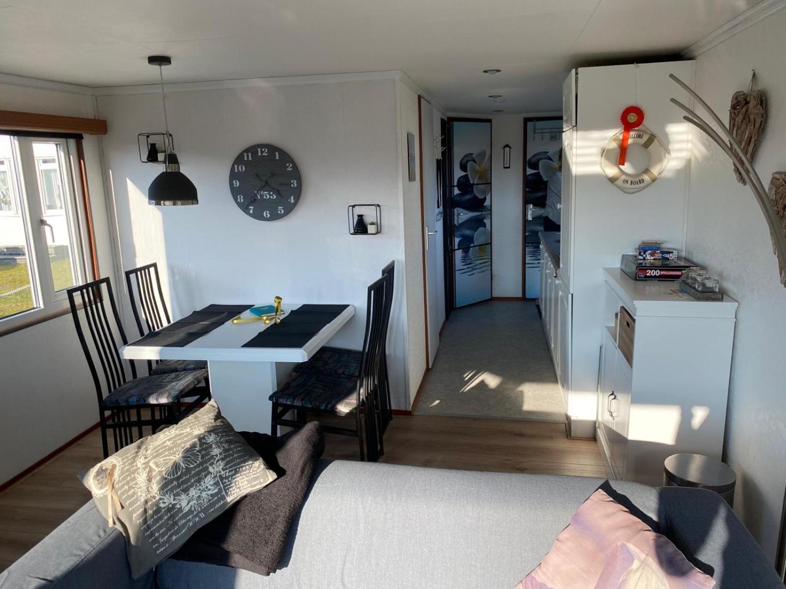 Lodge Inn Ameland T12, Inclusief Fietsen! 뷔런 외부 사진